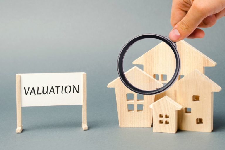 Valutazione professionale della proprietà a Ibiza: cosa devi sapere prima di vendere