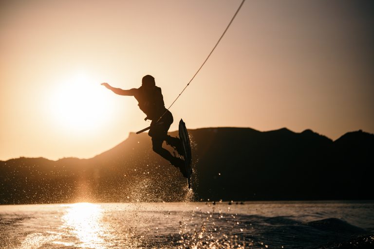 La tua guida definitiva alla stagione estiva 2024 di Ibiza: Le 5 migliori esperienze indimenticabili!