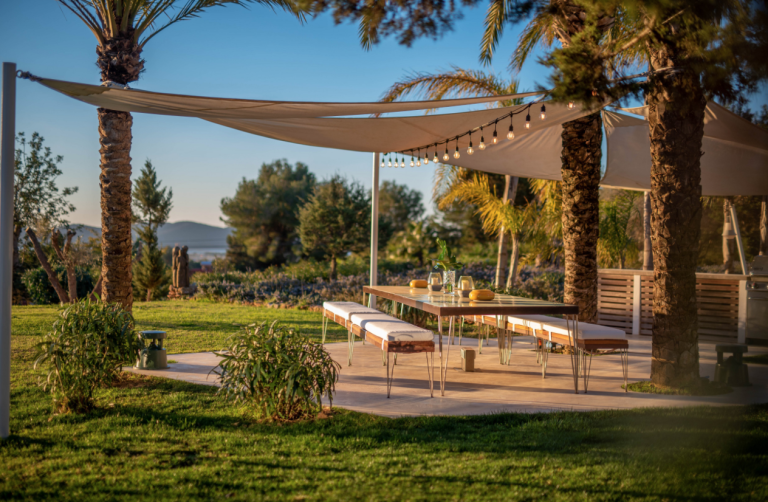 Ibiza in inverno: vita accanto al camino e fascino stagionale